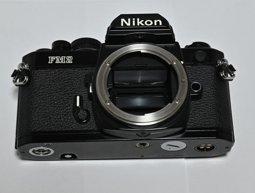 Nikon Slr Camera (Film) Newfm2
