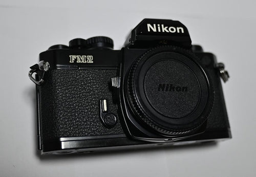 Nikon Slr Camera (Film) Newfm2