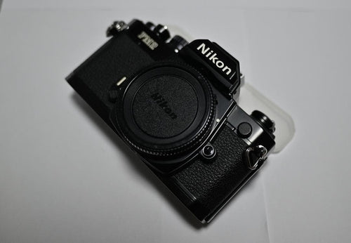 Nikon Slr Camera (Film) Newfm2