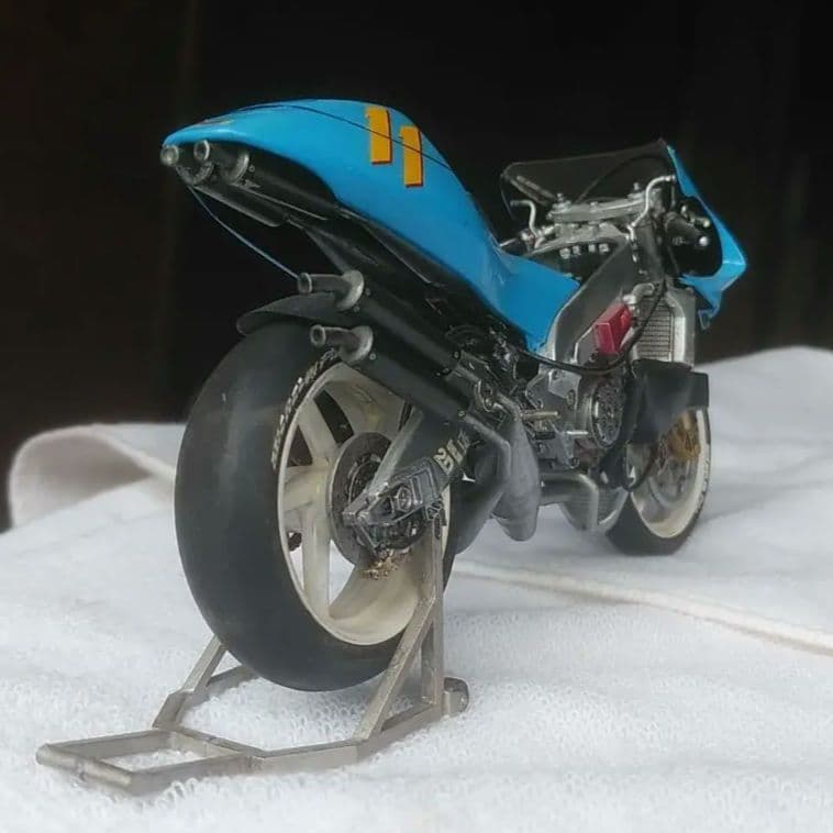 Motorcycles 1/12
