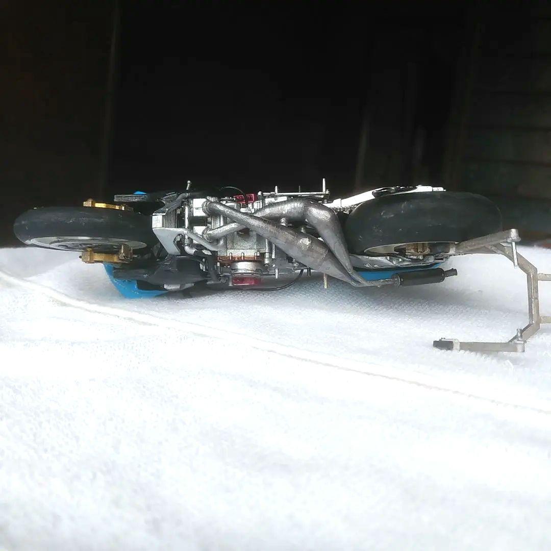 Motorcycles 1/12