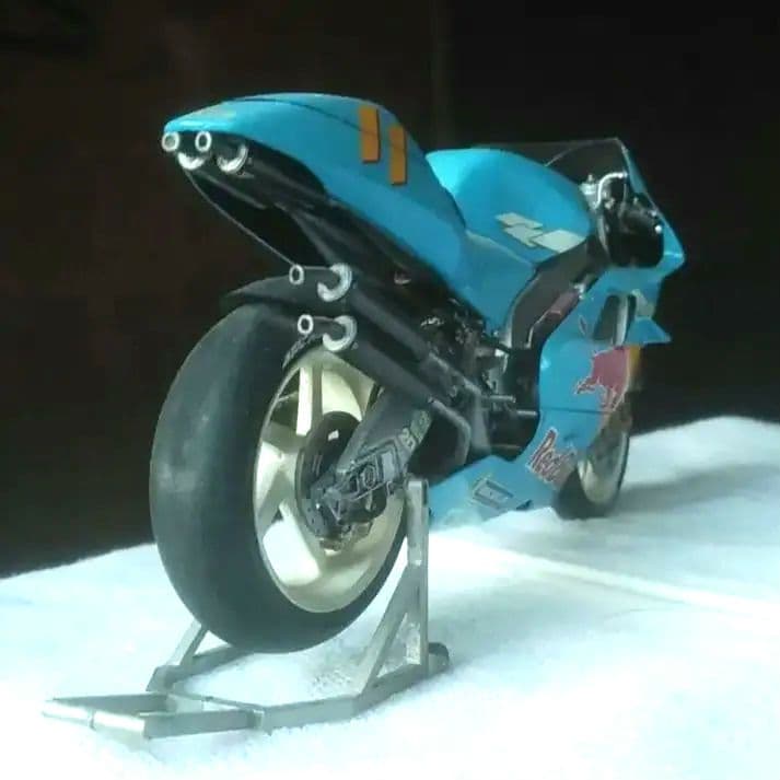 Motorcycles 1/12