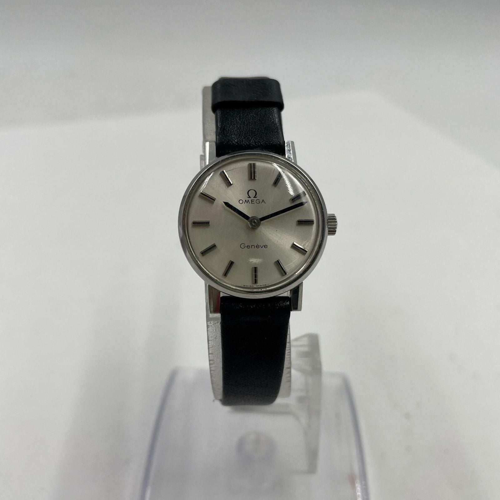 Omega Hand -Wound Clock Geneve