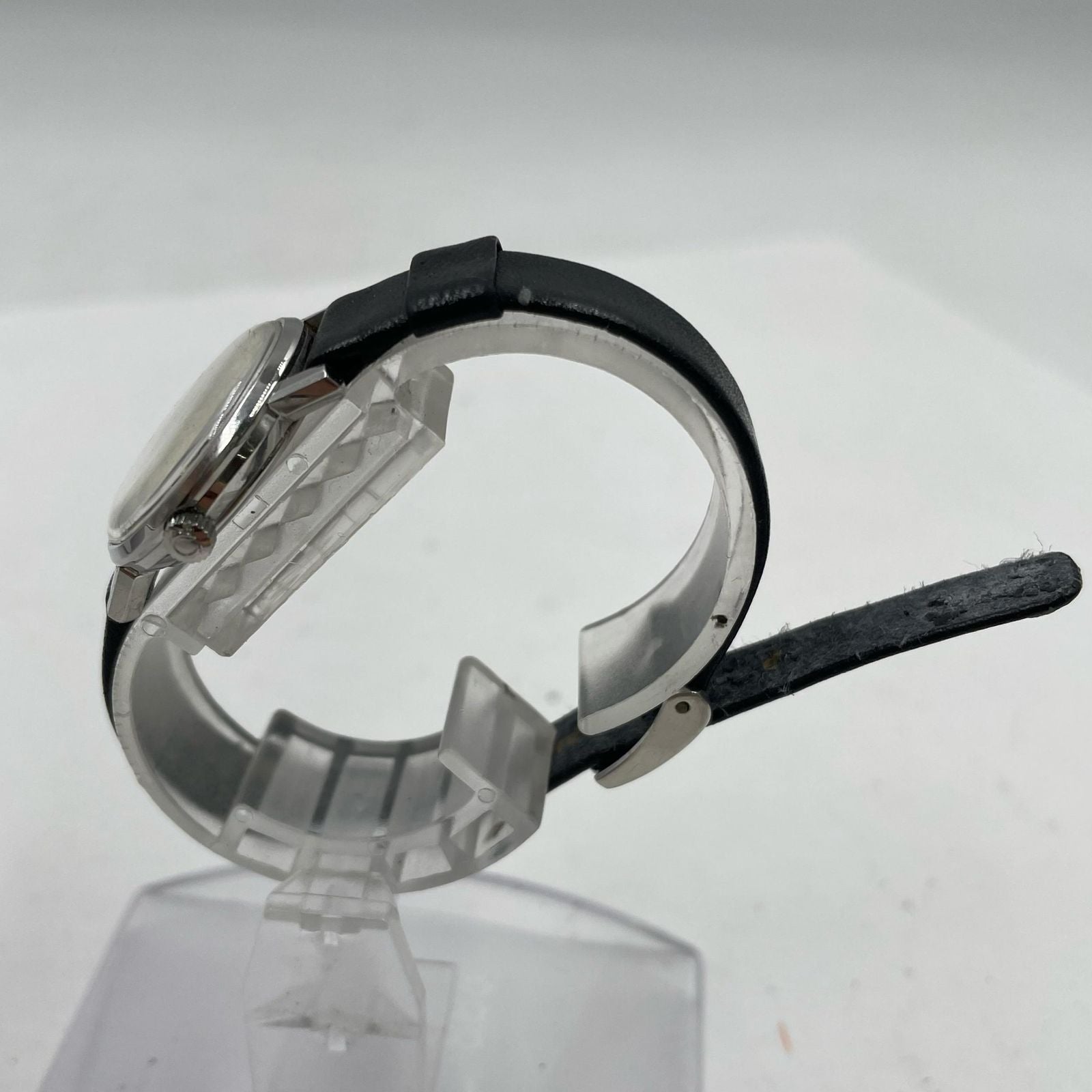 Omega Hand -Wound Clock Geneve