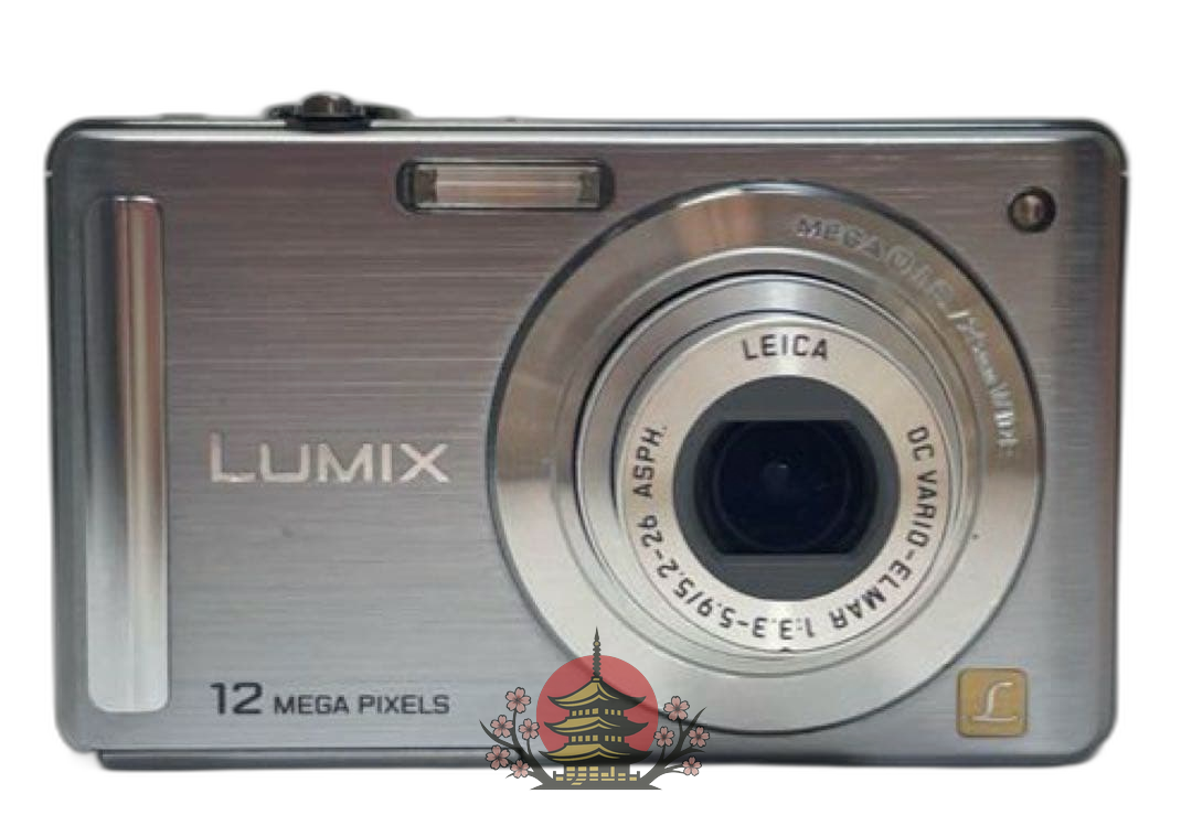 Compact Digital Camera Lumix 12