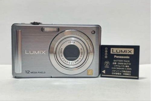 Compact Digital Camera Lumix 12