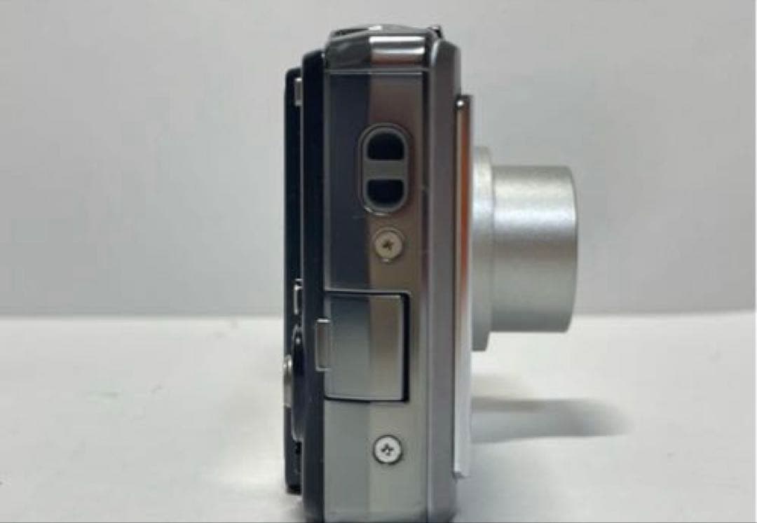 Compact Digital Camera Lumix 12