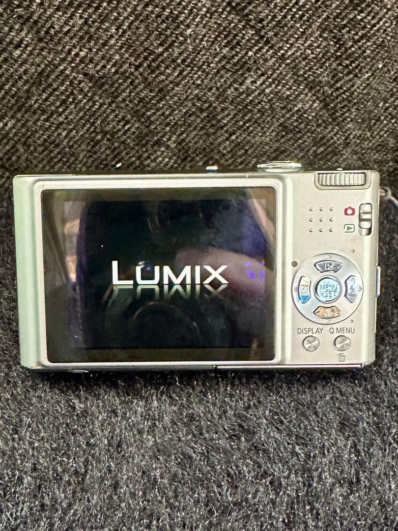 Compact Digital Camera Lumix Dc Vario 10Mp
