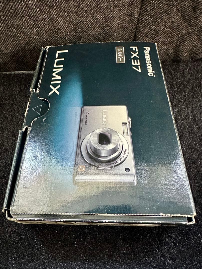 Compact Digital Camera Lumix Dc Vario 10Mp