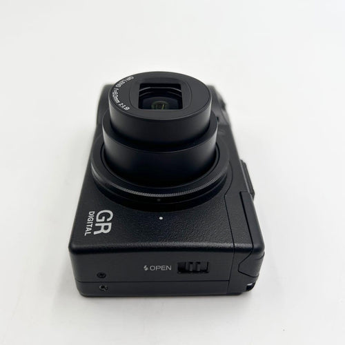 Compact Digital Camera Ricoh Gr Iii