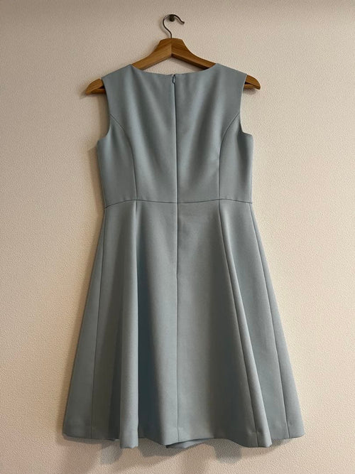 Univerval Muse Sleeveless