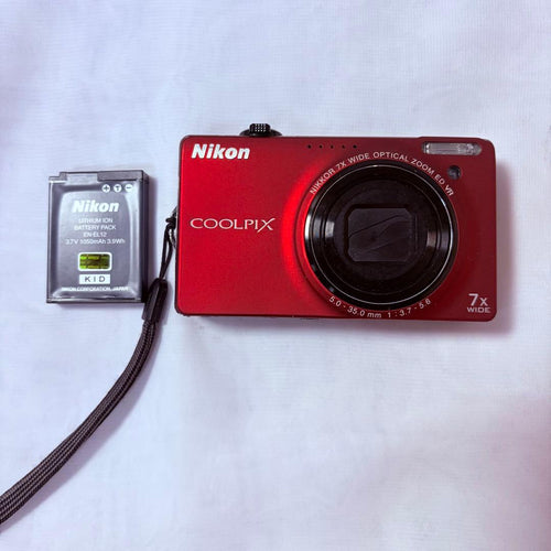 Nikon Compact Digital Cameras Coolpix 7