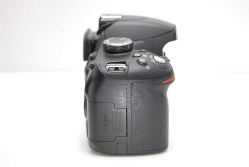 Nikon Digital Slr 4761 D3200