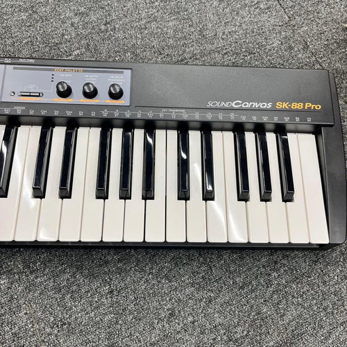 Roland Analog Synthesizer 11962 Sound Canvas Sk-88 Pro