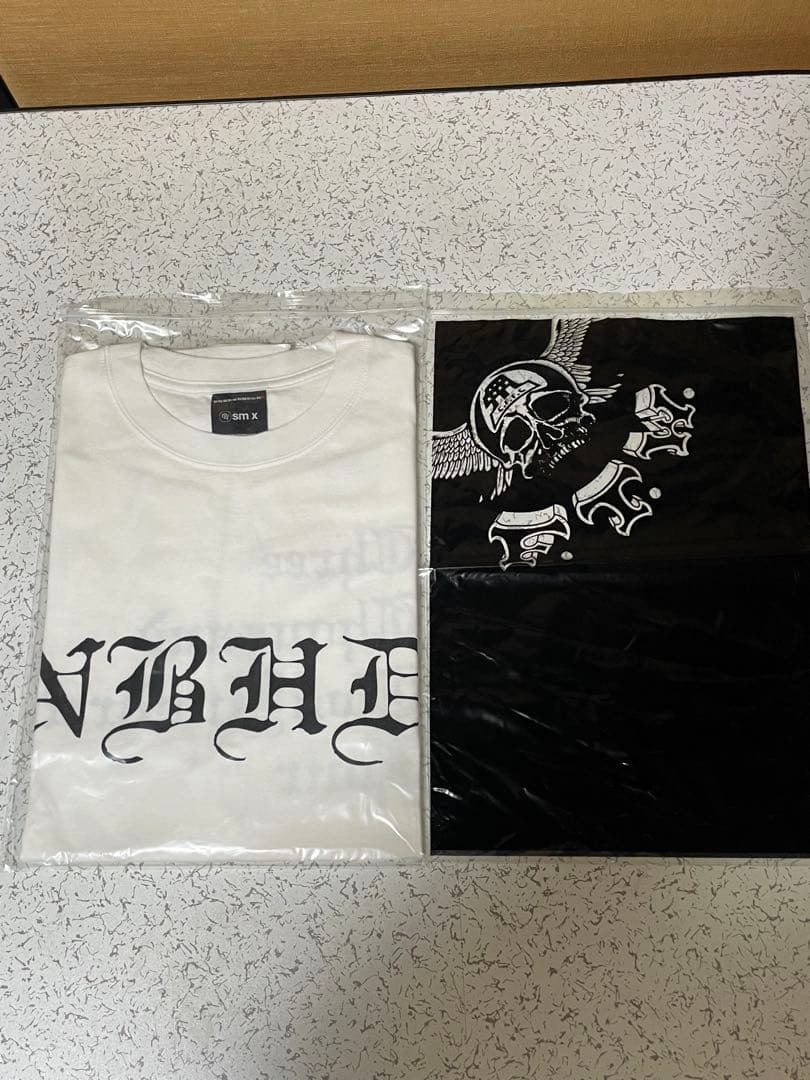 Neighborhood T-Shirts 2004 Nbhd T L