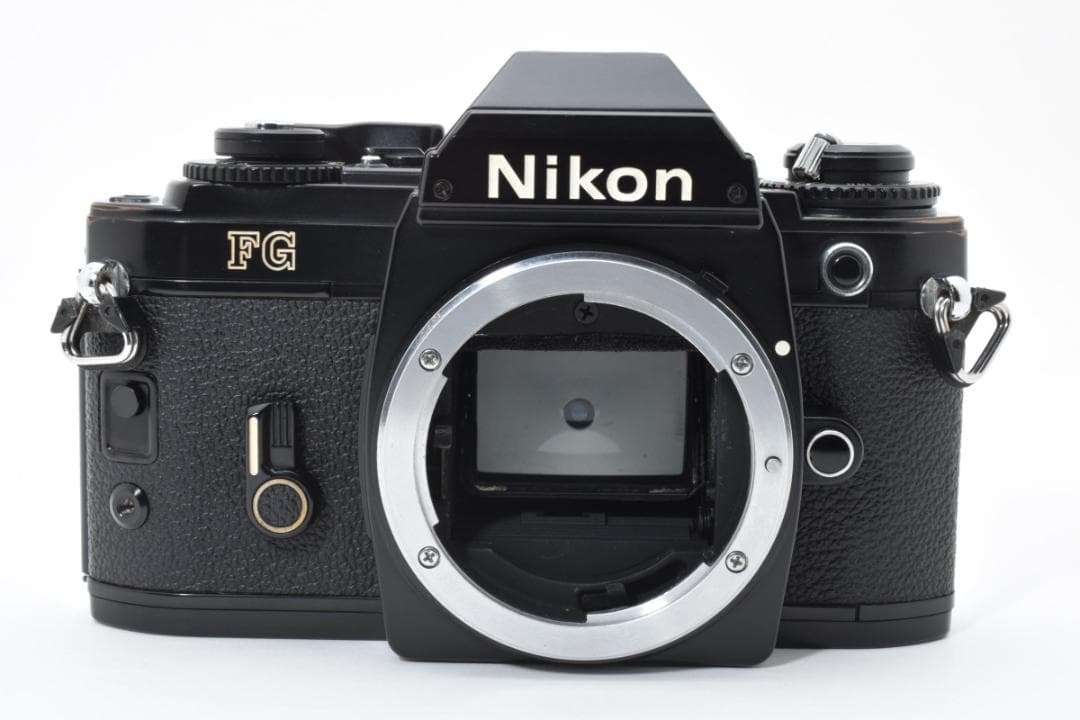 Nikon Slr Camera (Film) Fg H021