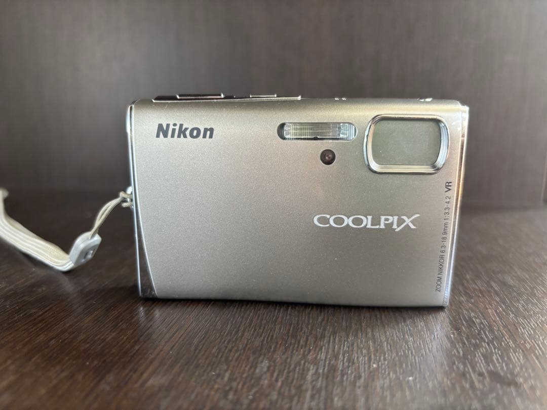 Nikon Compact Digital Camera Coolpix S51