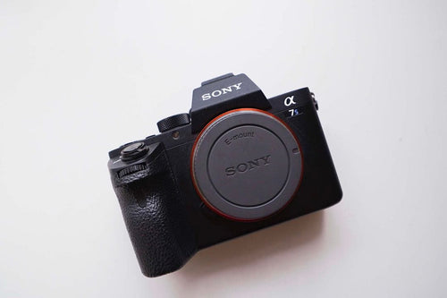 Sony Digital Slrs 3 7S Ii