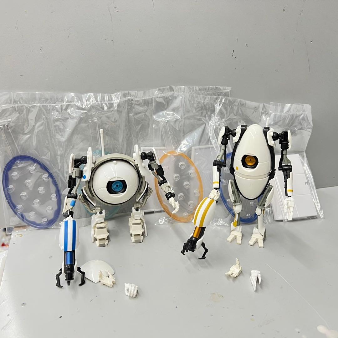 Game Characters Portal 2 Atlas P-Body