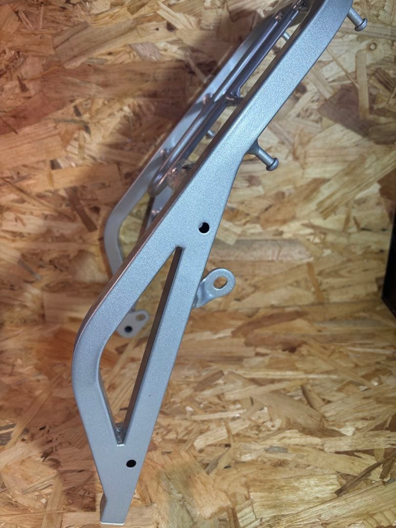 Career Grab Bar 250