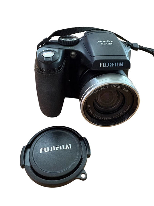 Fujifilm Compact Digital Camera Fine Pix S5700