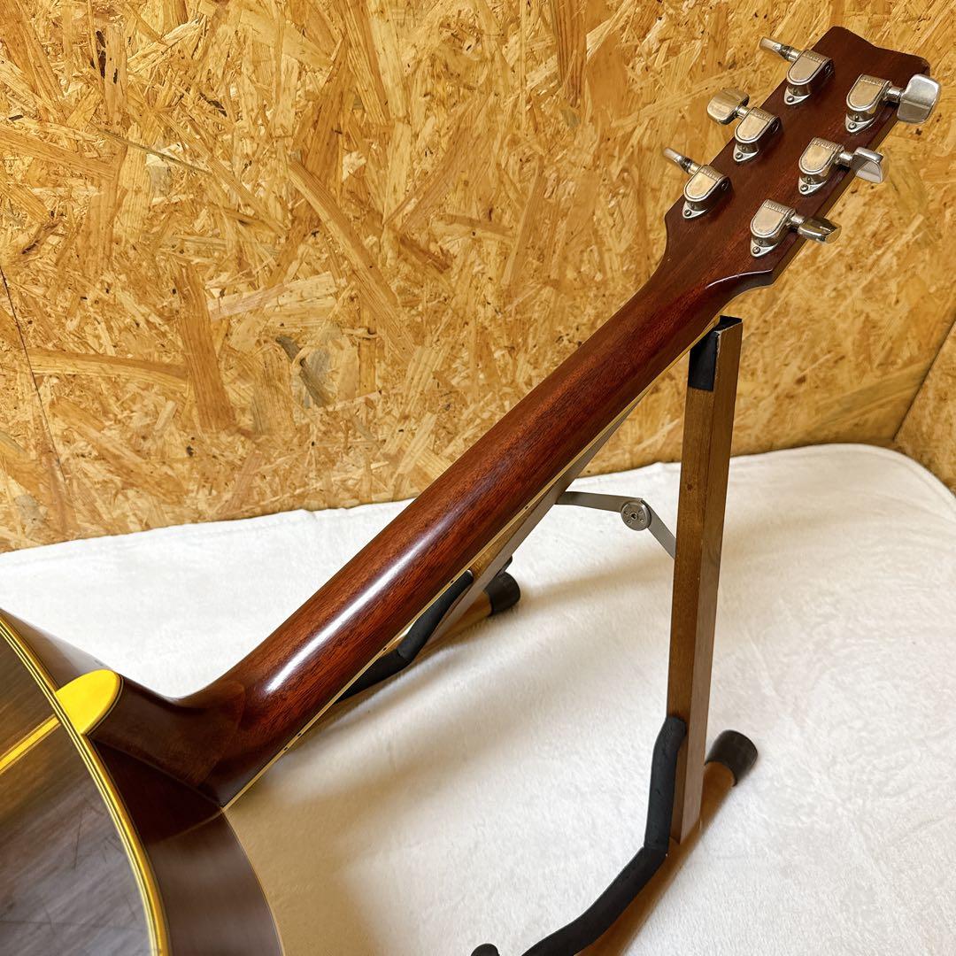 Acoustic Guitars Yamaha Fg-700
