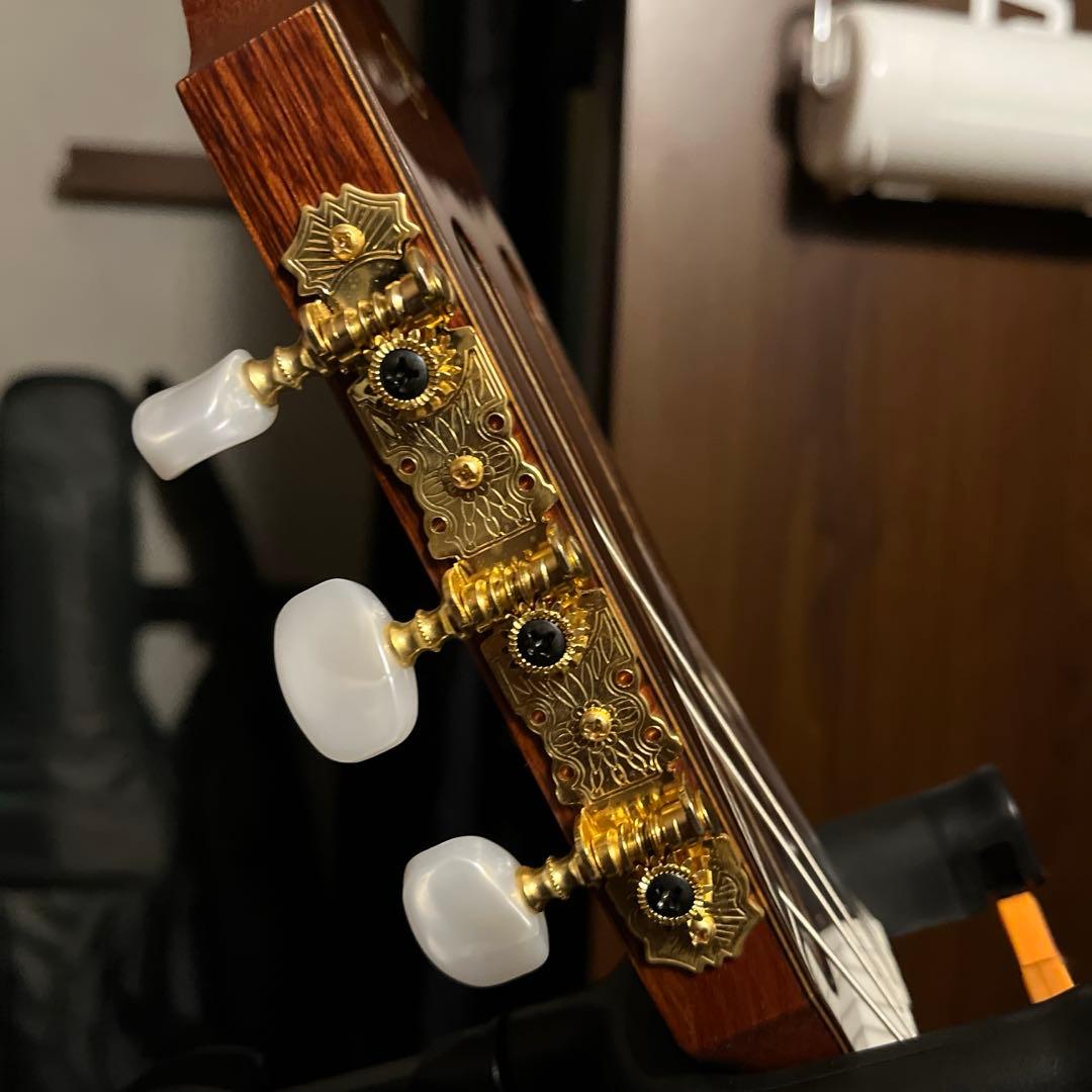 Yamaha Classical Guitars Cg182C