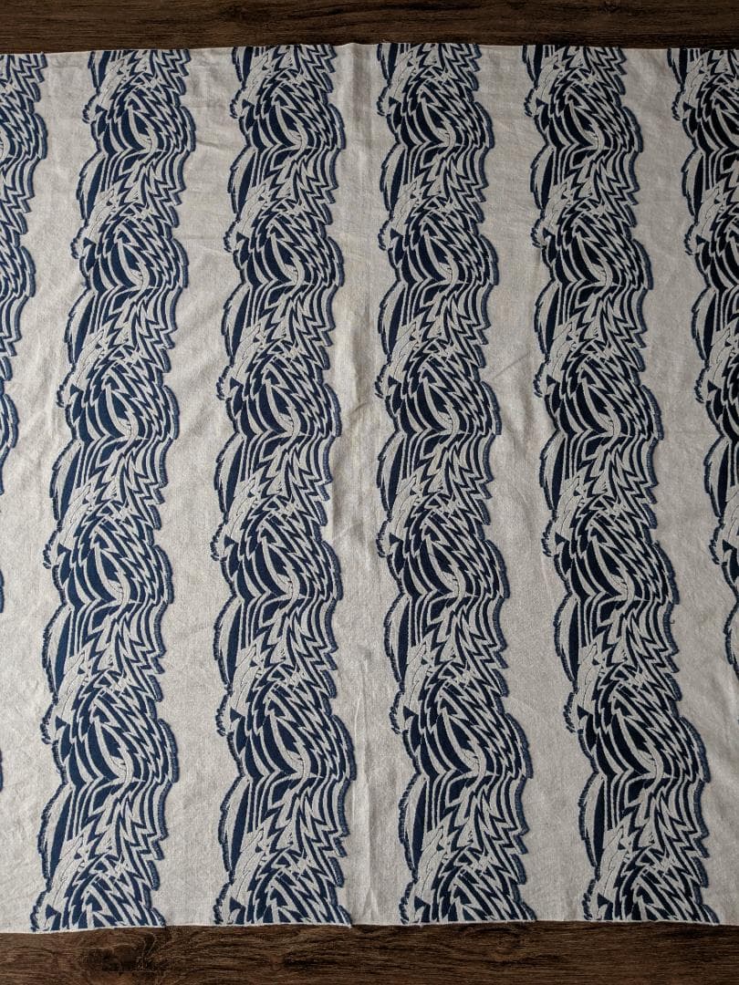 Undercover Stoles Shawls 2002Ss Haze