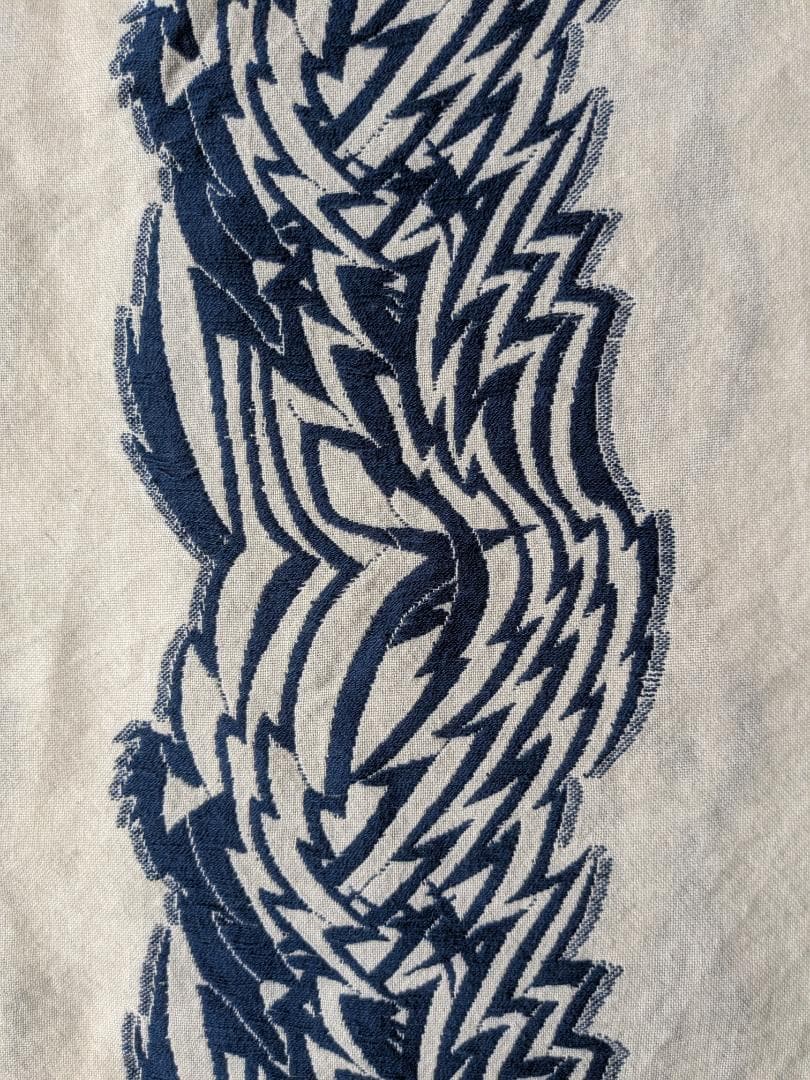 Undercover Stoles Shawls 2002Ss Haze