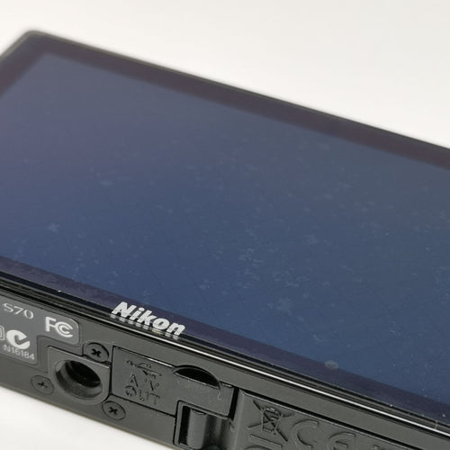Nikon Compact Digital Camera Coolpix S70 Sd 256Mb Kkvksko1827