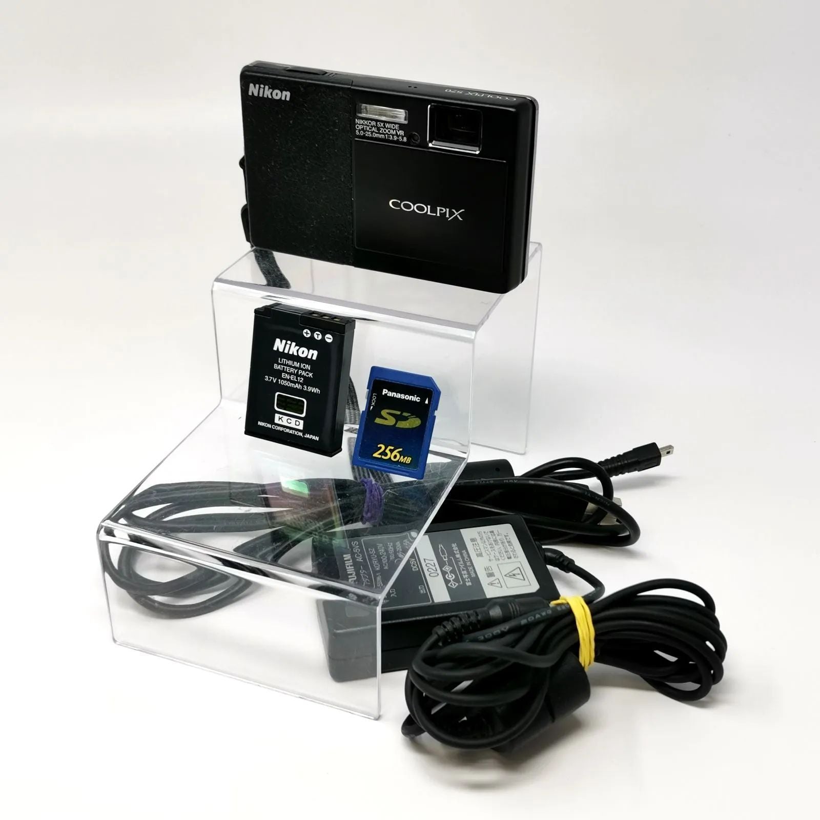 Nikon Compact Digital Camera Coolpix S70 Sd 256Mb Kkvksko1827
