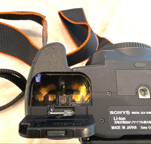 Sony Digital Slr 350 (18-200Mm)