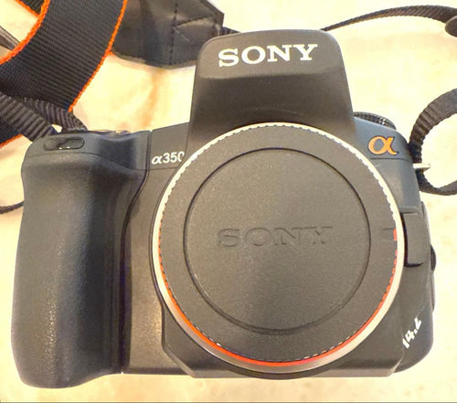 Sony Digital Slr 350 (18-200Mm)