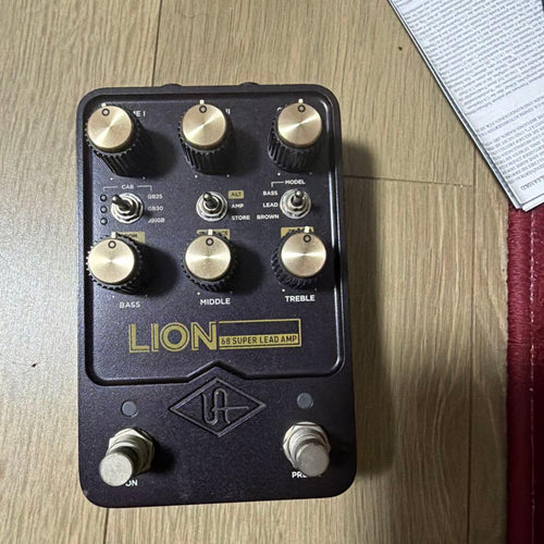 Guitar Effects Units Universal Audio Uafx Lion