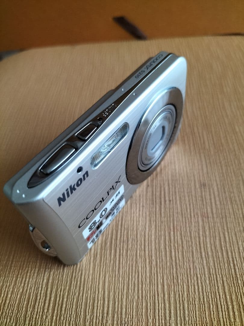Compact Digital Cameras Nikon Coolpix S210