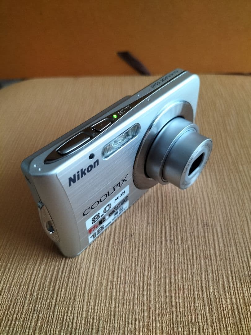 Compact Digital Cameras Nikon Coolpix S210