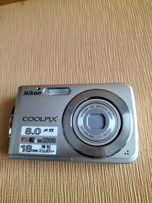 Compact Digital Cameras Nikon Coolpix S210