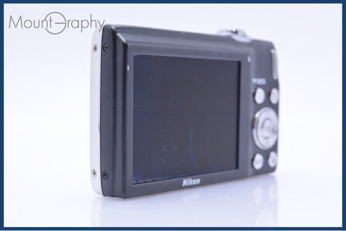 Compact Digital Camera Nikon Coolpix S3000 4X #Am5248