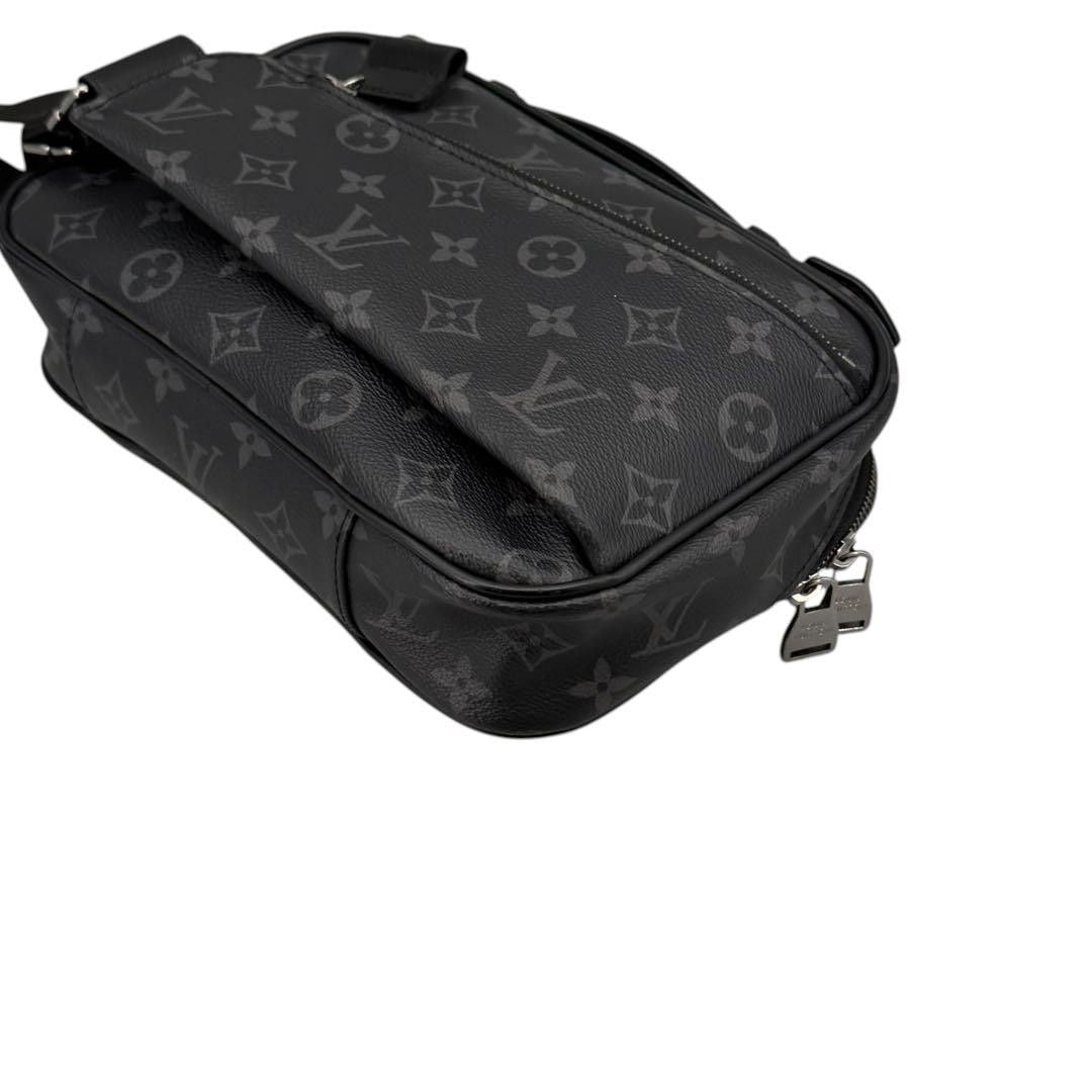 Louis Vuitton Body Bag Waist Pouch