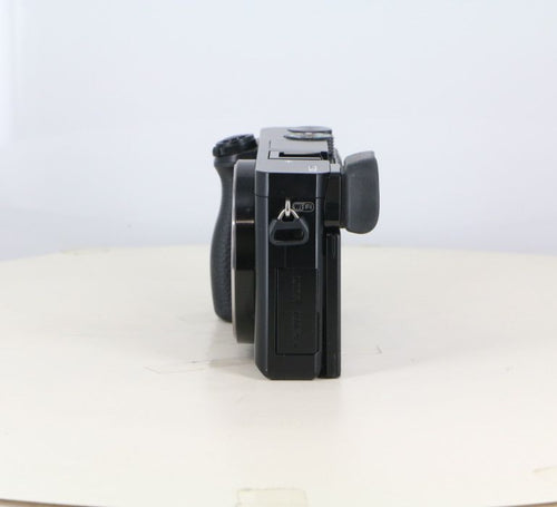 Sony Others 6000 [Ilce-6000]