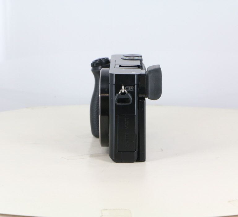 Sony Others 6000 [Ilce-6000]
