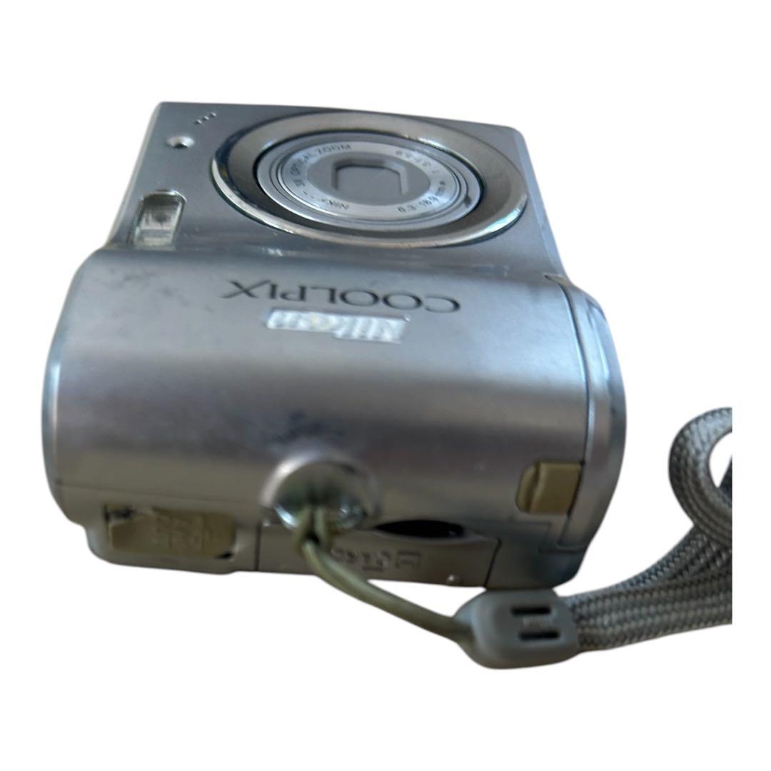 Nikon Compact Digital Camera Coolpix L14