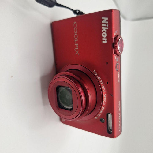 Nikon Compact Digital Camera Coolpix 7
