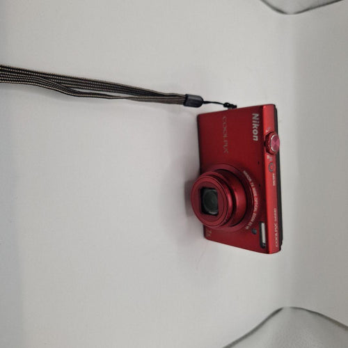 Nikon Compact Digital Camera Coolpix 7
