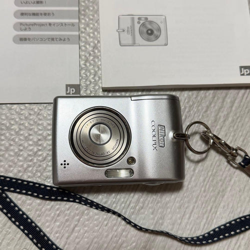 Nikon Compact Digital Cameras Coolpix L12