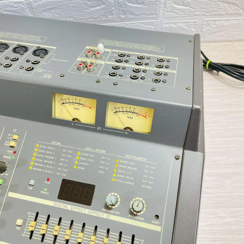 Yamaha Powered Mixers Emx2500 12Ch