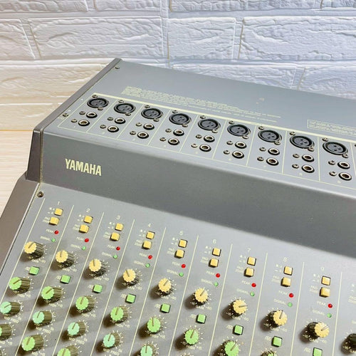 Yamaha Powered Mixers Emx2500 12Ch