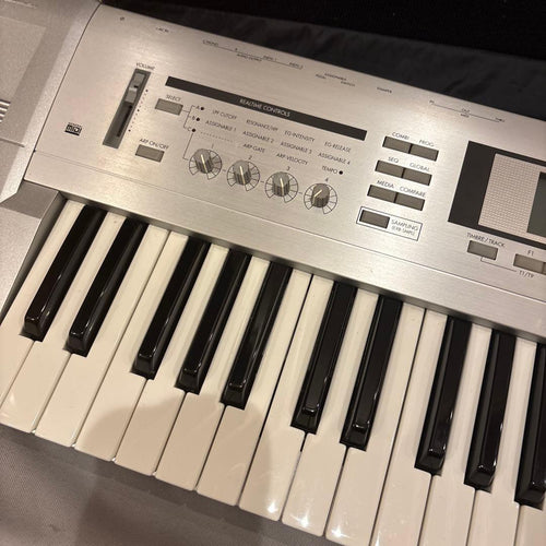 Other Korg Triton Le
