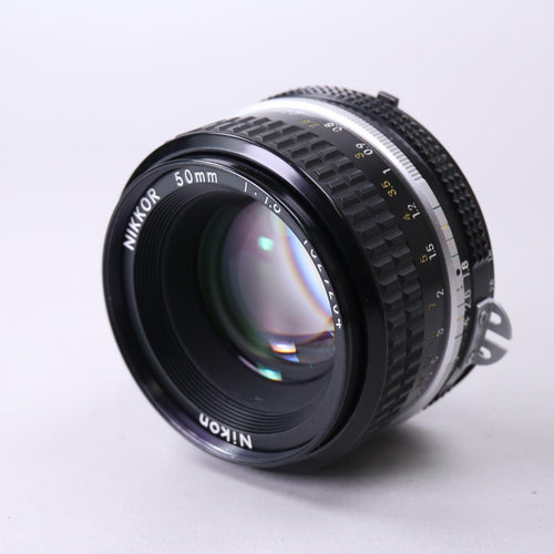Nikon Lens (Single Focus) Nikkor Ai F1.8 618