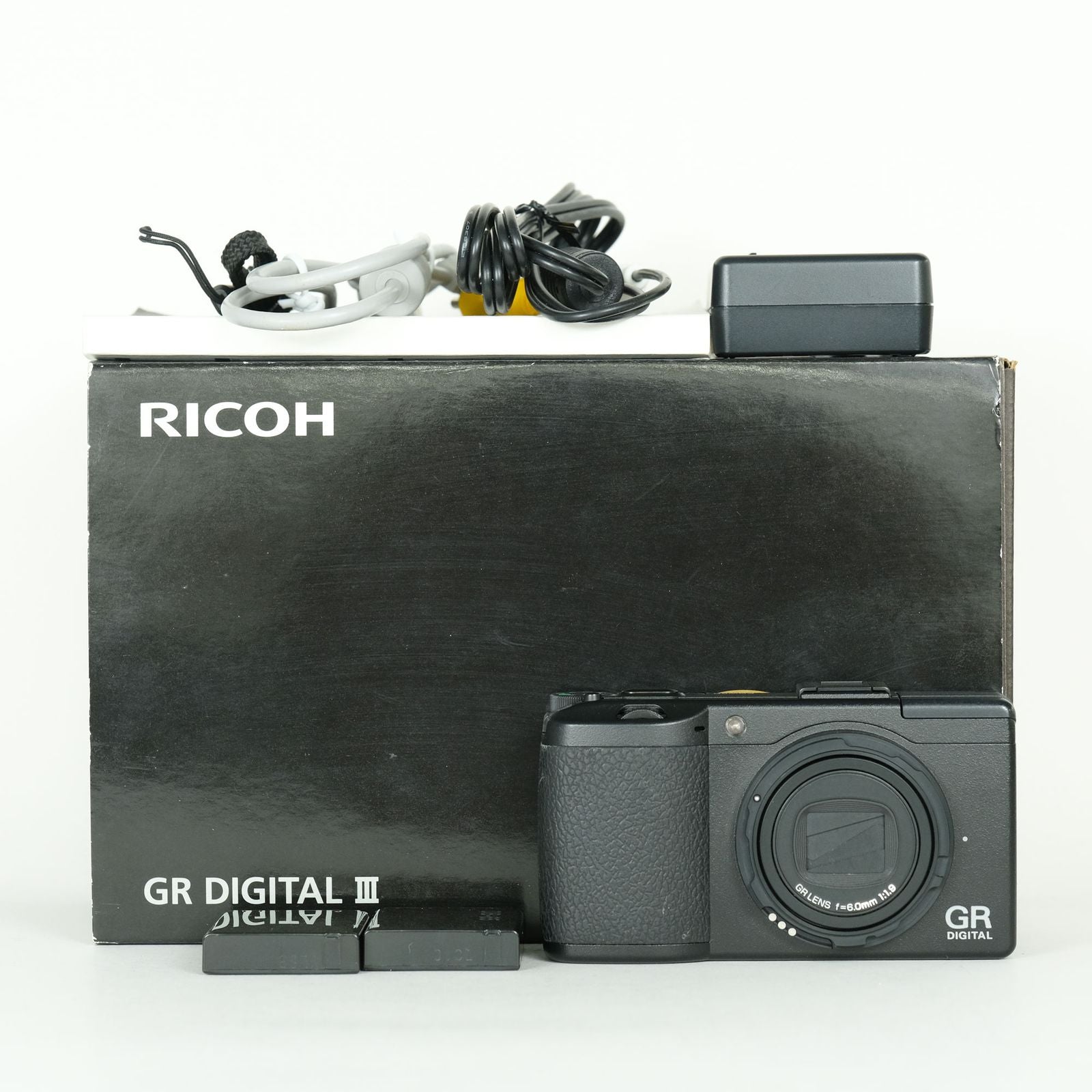 Ricoh Compact Digital Camera 4,200 2 Gr Iii